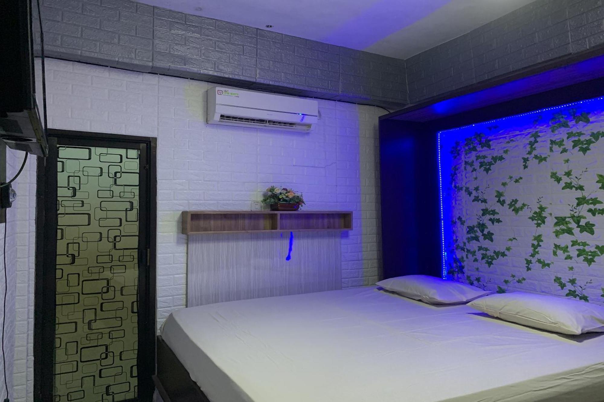 Oyo 91757 Surya Hotelneartaman Anggrek Pkk Watansoppeng Lalabata Buitenkant foto