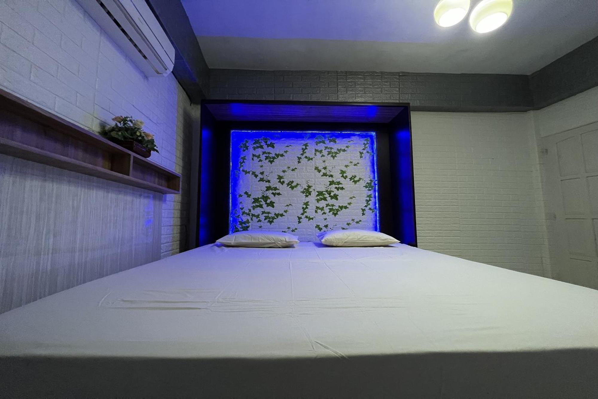Oyo 91757 Surya Hotelneartaman Anggrek Pkk Watansoppeng Lalabata Buitenkant foto